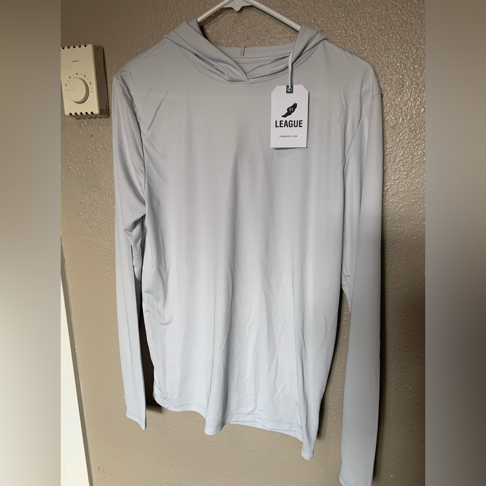League 91 hooded sun shirt